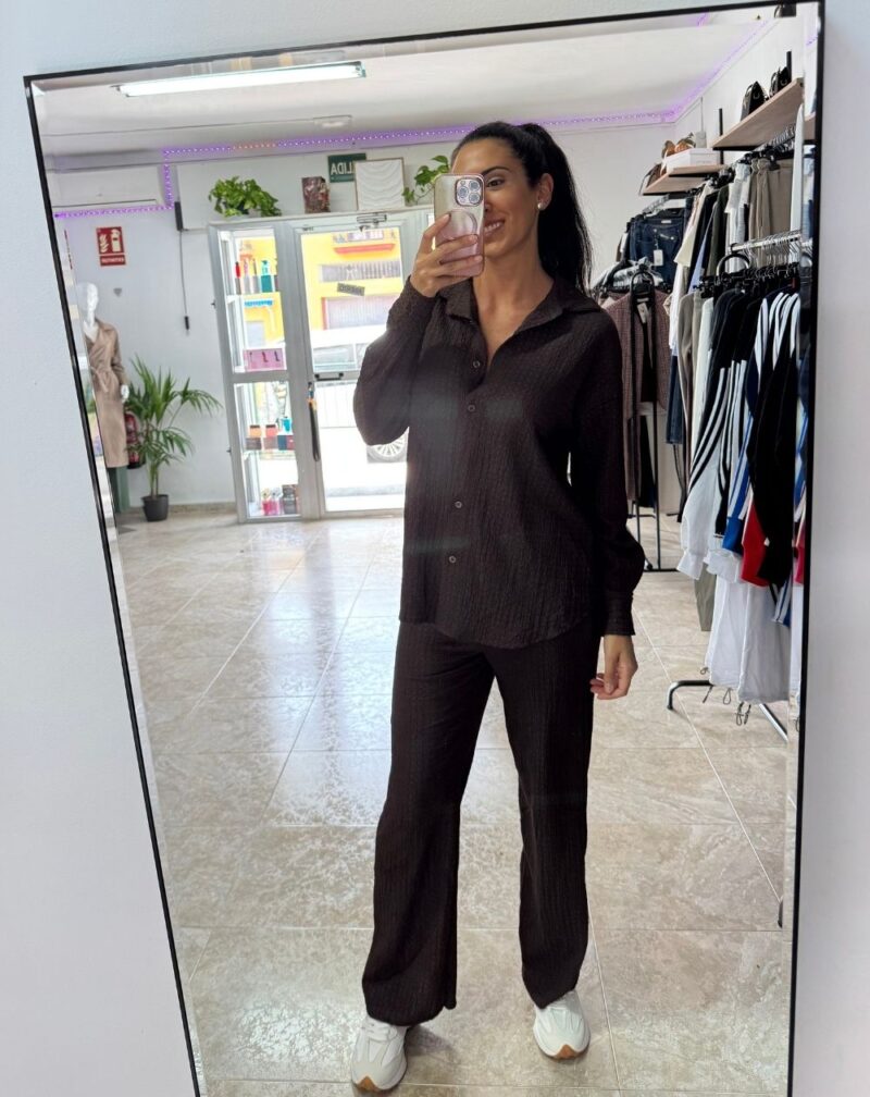 Conjunto Zara Rugoso